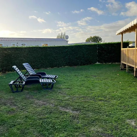 Kemping Mobil Confort - 6 Pers - 3 Ch - 44m2 Et Jardin - Siblu Les Charmettes *